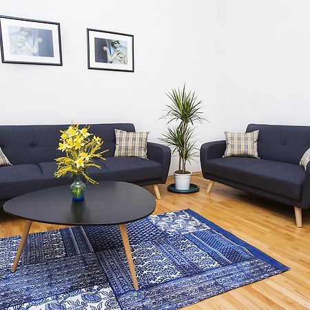 Charming 2Br Apartment In Old Tbilisi - By Wehost 第比利斯 外观 照片