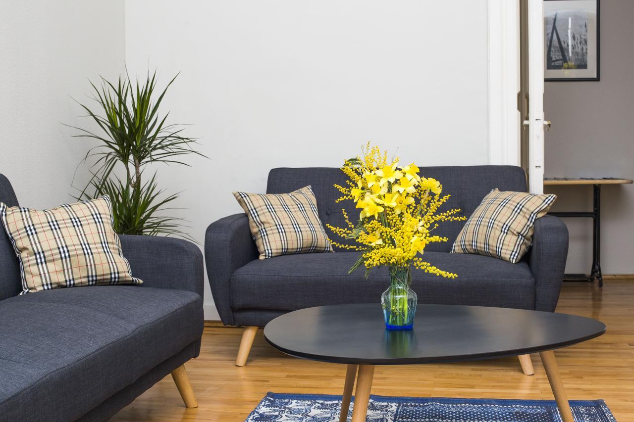 Charming 2Br Apartment In Old Tbilisi - By Wehost 第比利斯 外观 照片