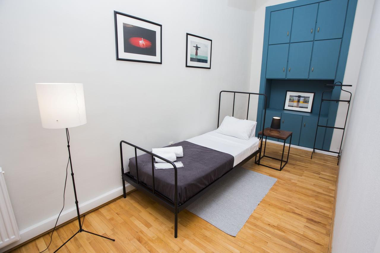 Charming 2Br Apartment In Old Tbilisi - By Wehost 第比利斯 外观 照片